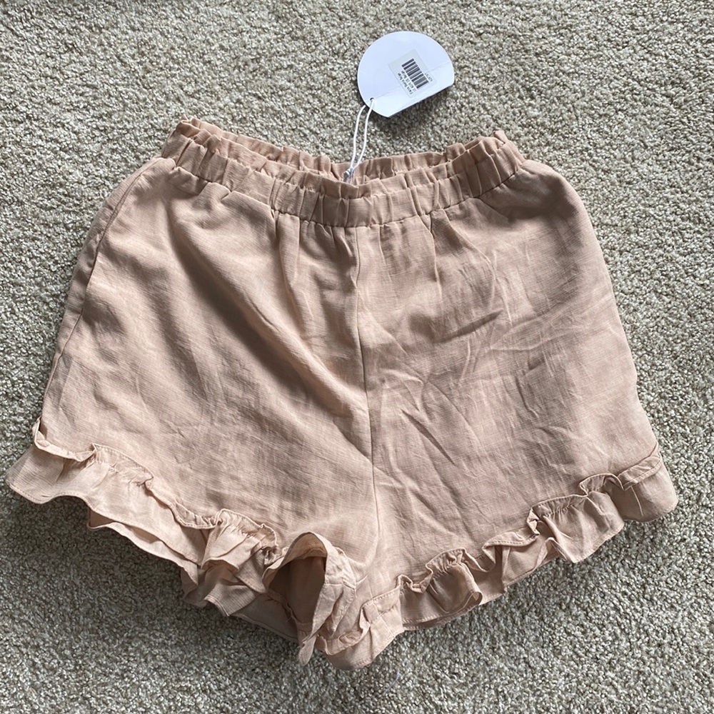 Princess Polly blush flowy shorts